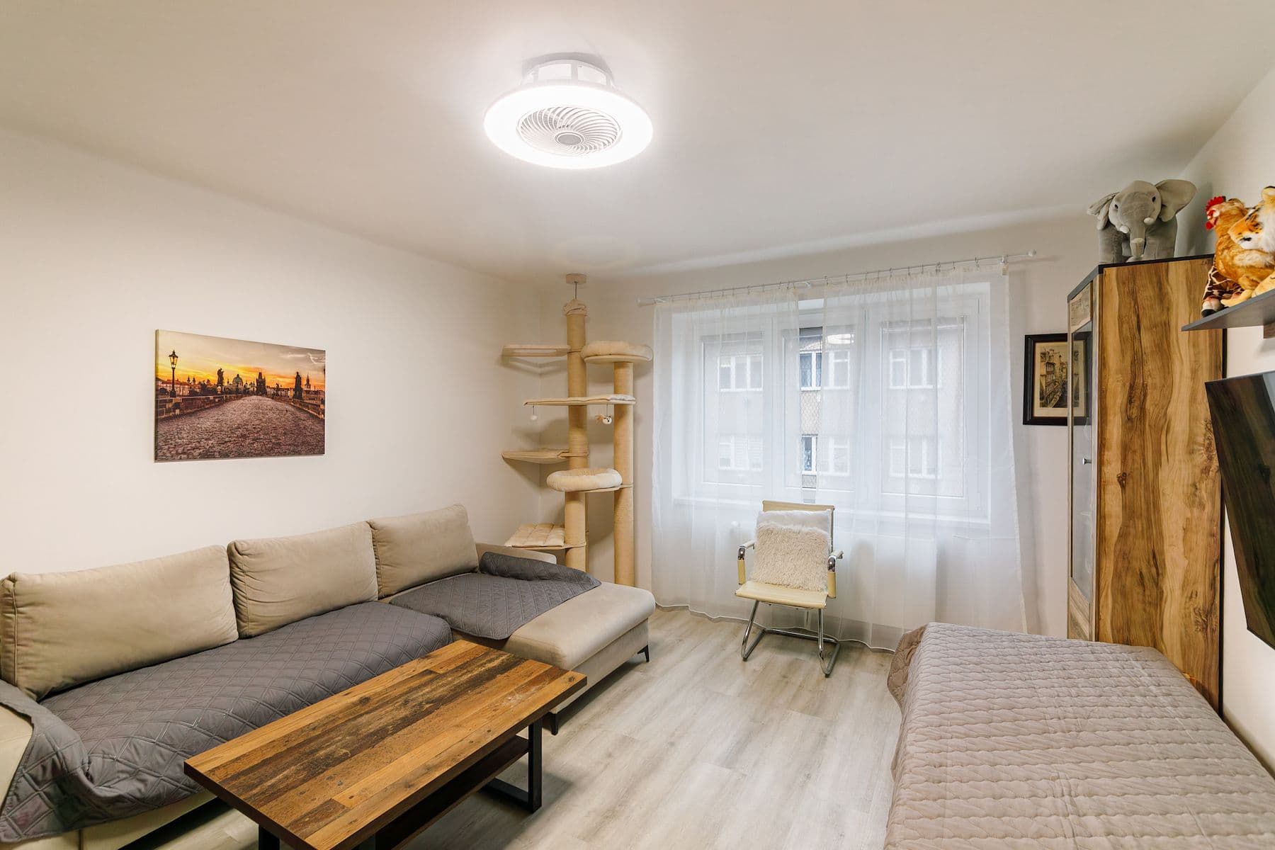 Prodej bytu 2+1 70 m², Sámova, Praha, Praha Prodej bytu 2+1 70 m², Sámova, Praha, Praha