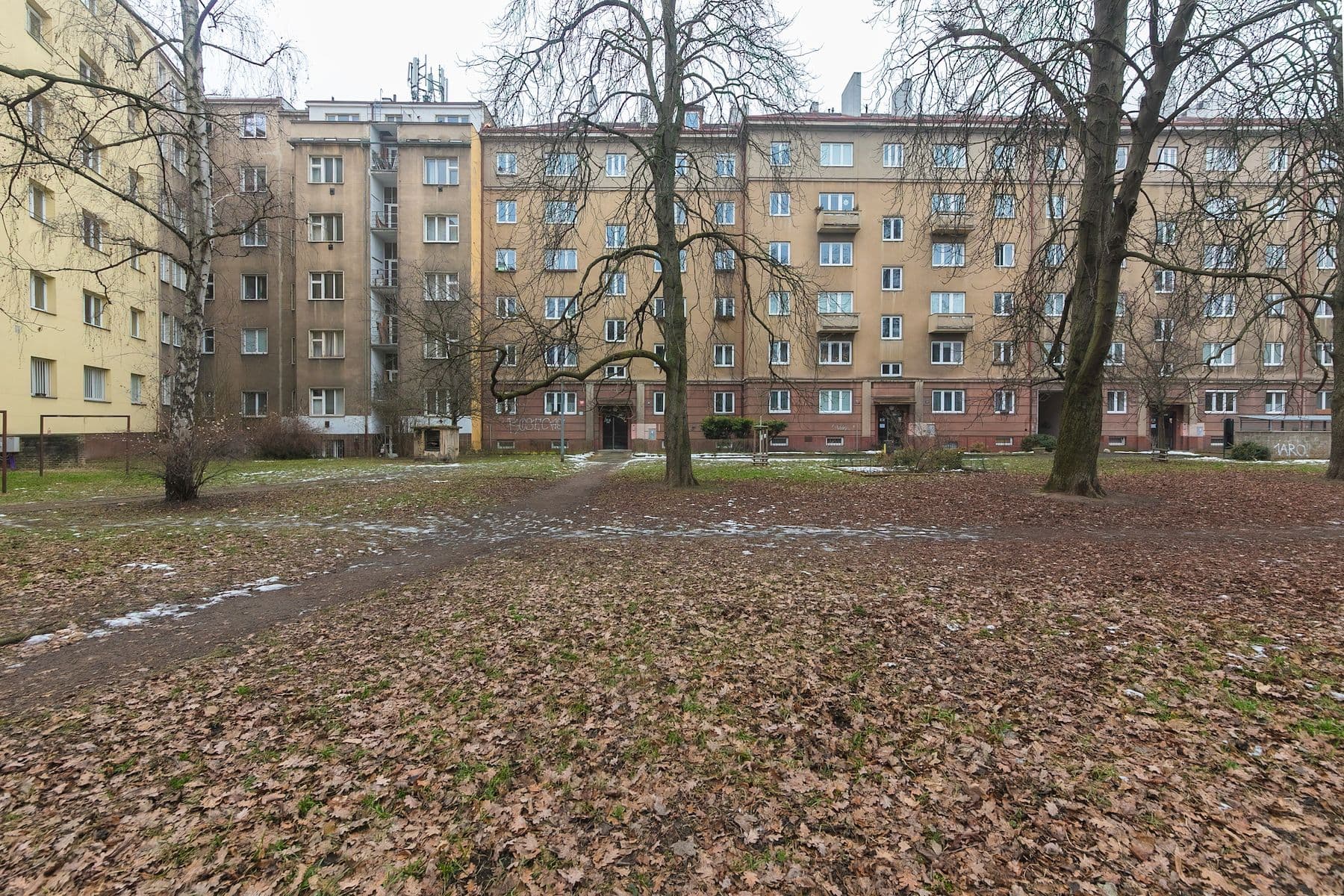 Prodej bytu 2+1 70 m², Sámova, Praha, Praha Prodej bytu 2+1 70 m², Sámova, Praha, Praha