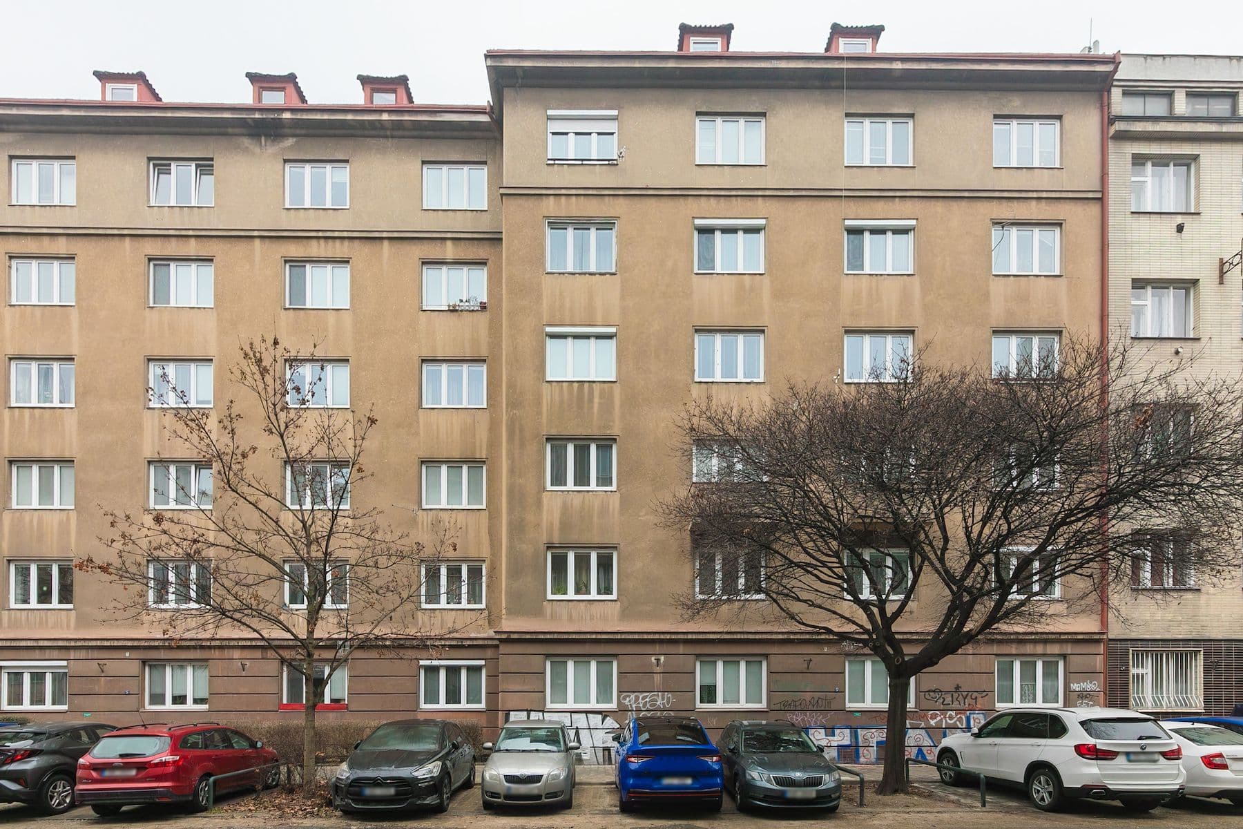 Prodej bytu 2+1 70 m², Sámova, Praha, Praha Prodej bytu 2+1 70 m², Sámova, Praha, Praha