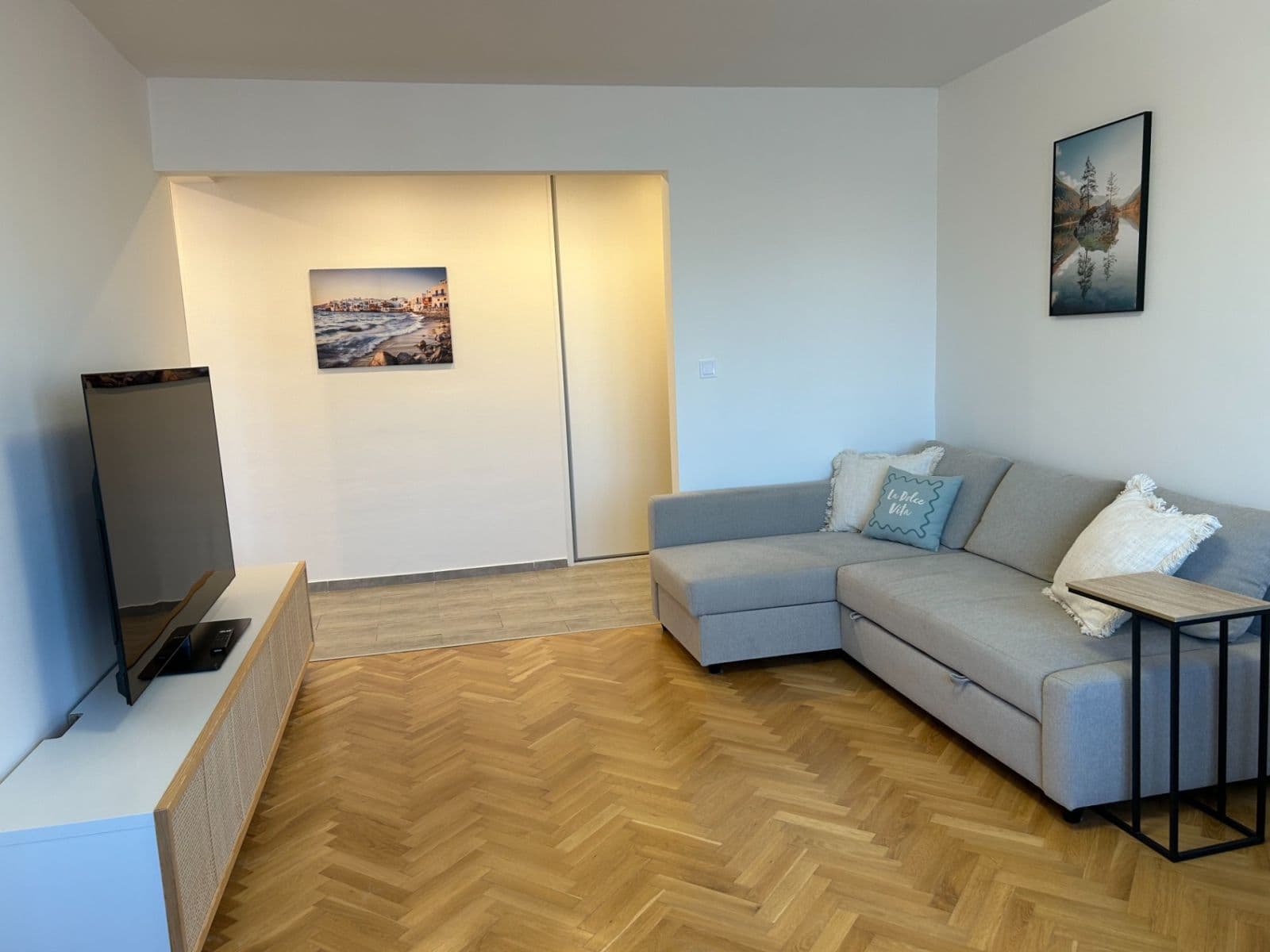 Pronájem bytu 2+1 66 m², Žinkovská, Praha, Praha Pronájem bytu 2+1 66 m², Žinkovská, Praha, Praha