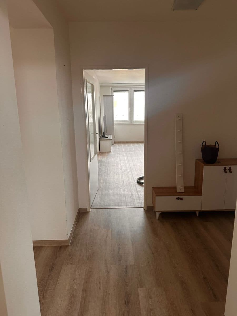 Pronájem bytu 3+1 81 m², Lipenská, České Budějovice, Jihočeský kraj Pronájem bytu 3+1 81 m², Lipenská, České Budějovice, Jihočeský kraj