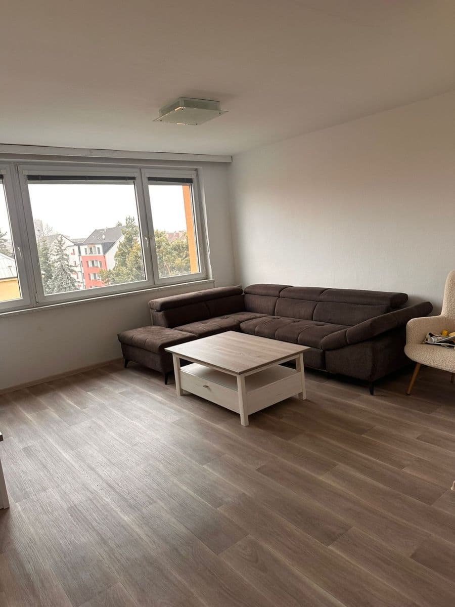 Pronájem bytu 3+1 81 m², Lipenská, České Budějovice, Jihočeský kraj Pronájem bytu 3+1 81 m², Lipenská, České Budějovice, Jihočeský kraj