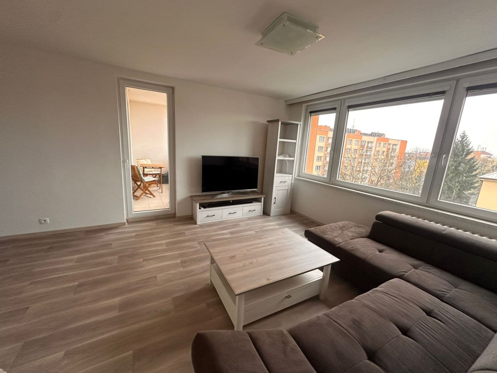 Pronájem bytu 3+1 81 m², Lipenská, České Budějovice, Jihočeský kraj Pronájem bytu 3+1 81 m², Lipenská, České Budějovice, Jihočeský kraj