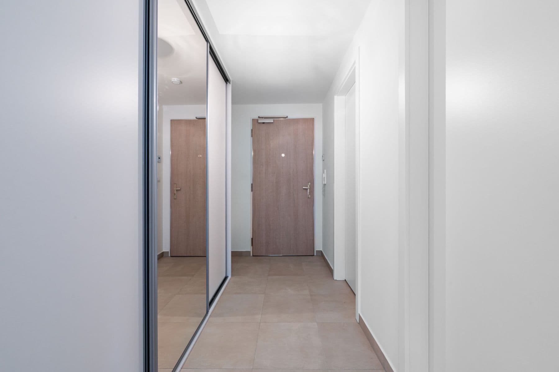 Pronájem bytu 1+kk 33 m², Poděbradská, Praha, Praha Pronájem bytu 1+kk 33 m², Poděbradská, Praha, Praha