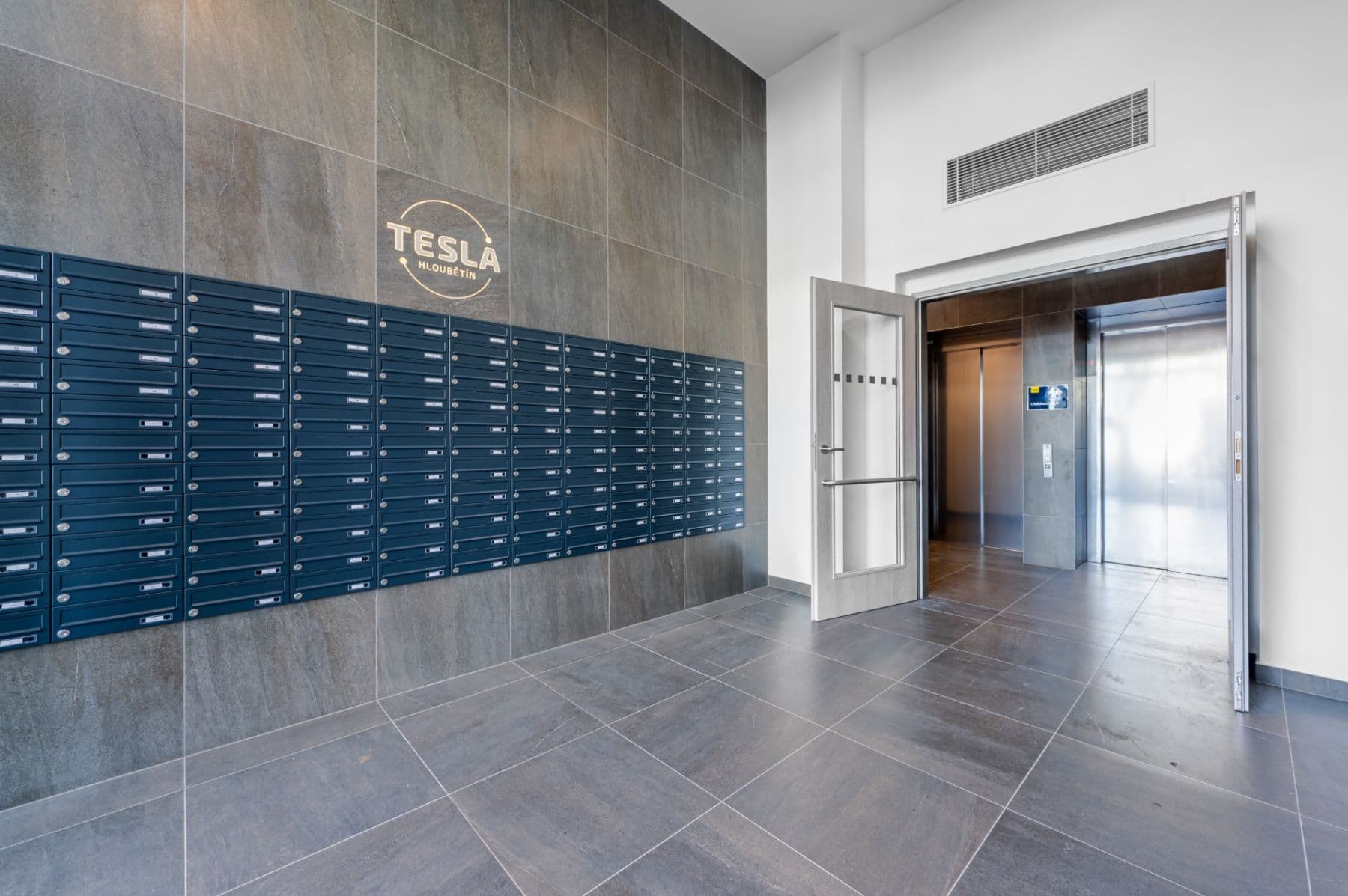 Pronájem bytu 1+kk 33 m², Poděbradská, Praha, Praha Pronájem bytu 1+kk 33 m², Poděbradská, Praha, Praha