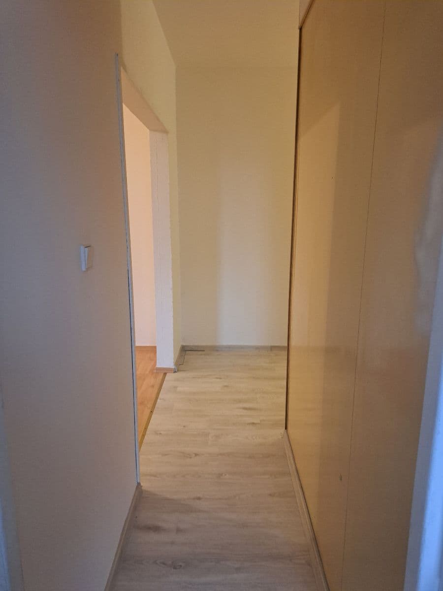 Prodej bytu 3+1 81 m², Krakovská, Tábor, Jihočeský kraj Prodej bytu 3+1 81 m², Krakovská, Tábor, Jihočeský kraj