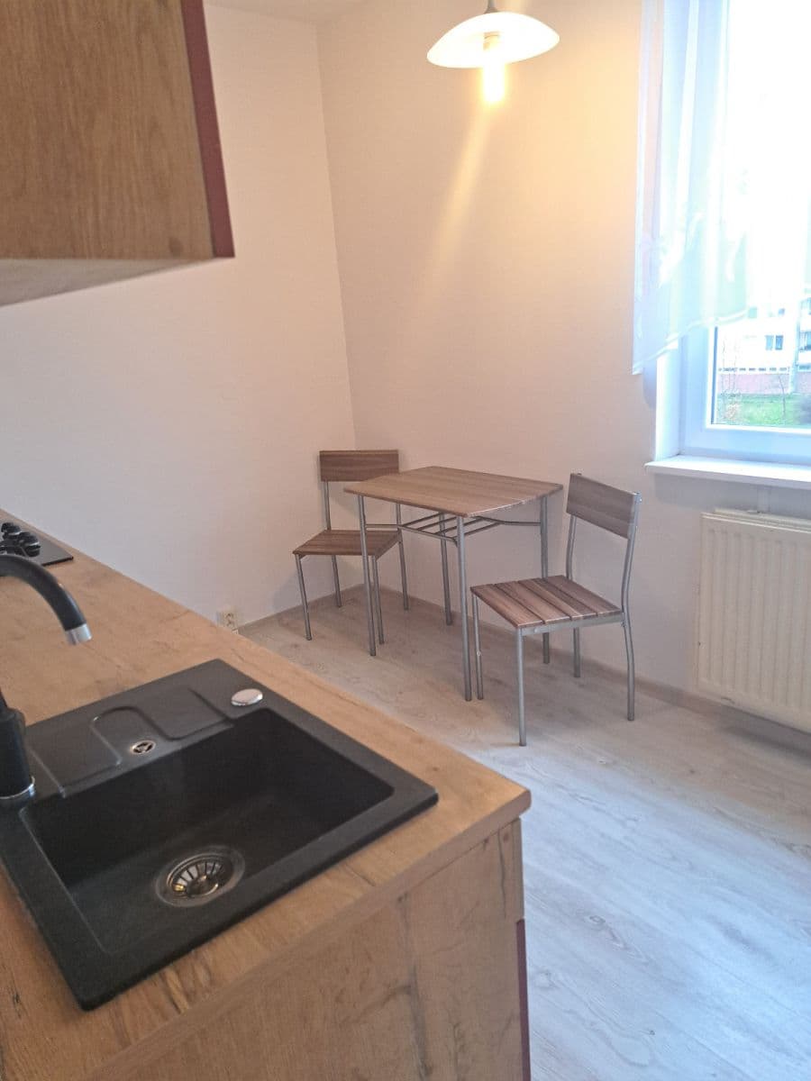 Prodej bytu 3+1 81 m², Krakovská, Tábor, Jihočeský kraj Prodej bytu 3+1 81 m², Krakovská, Tábor, Jihočeský kraj