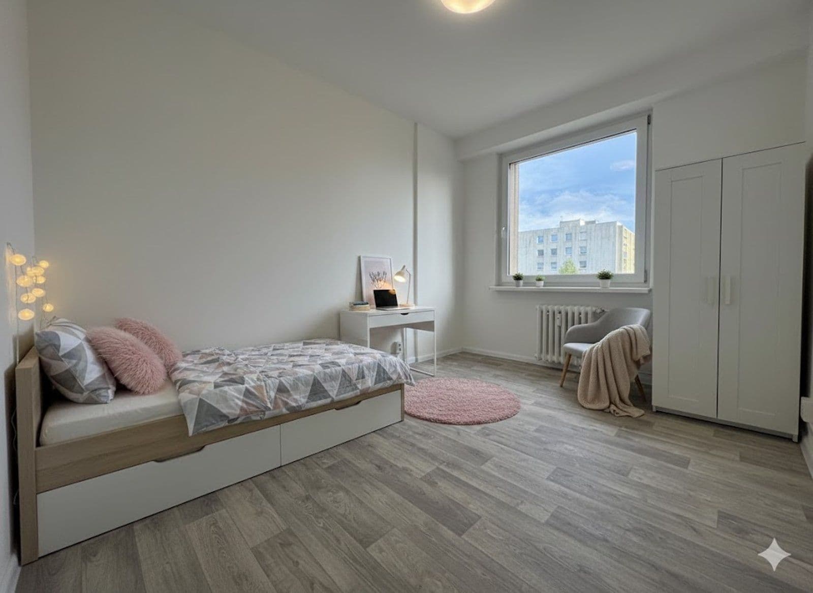 Pronájem bytu 4+1 83 m², Závodní, Karviná, Moravskoslezský kraj Pronájem bytu 4+1 83 m², Závodní, Karviná, Moravskoslezský kraj