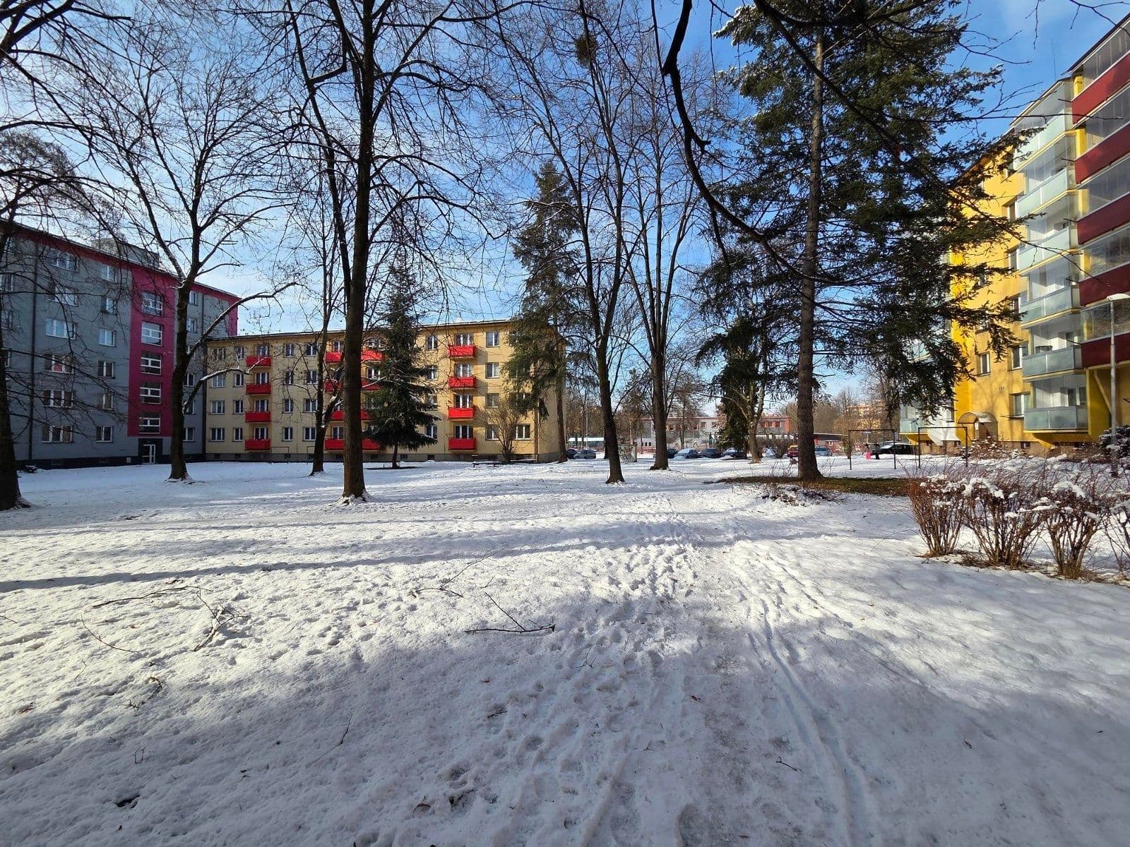 Pronájem bytu 1+1 33 m², Kosmonautů, Karviná, Moravskoslezský kraj Pronájem bytu 1+1 33 m², Kosmonautů, Karviná, Moravskoslezský kraj