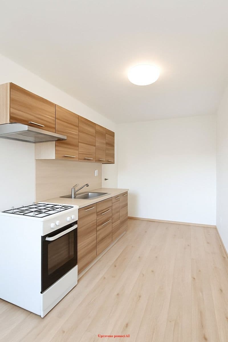 Pronájem bytu 2+1 55 m², Stavbařů, Karviná, Moravskoslezský kraj Pronájem bytu 2+1 55 m², Stavbařů, Karviná, Moravskoslezský kraj
