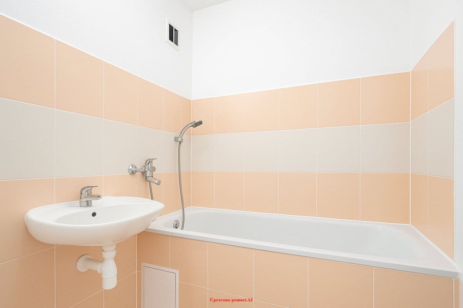 Pronájem bytu 3+1 75 m², Ostravská, Český Těšín, Moravskoslezský kraj Pronájem bytu 3+1 75 m², Ostravská, Český Těšín, Moravskoslezský kraj