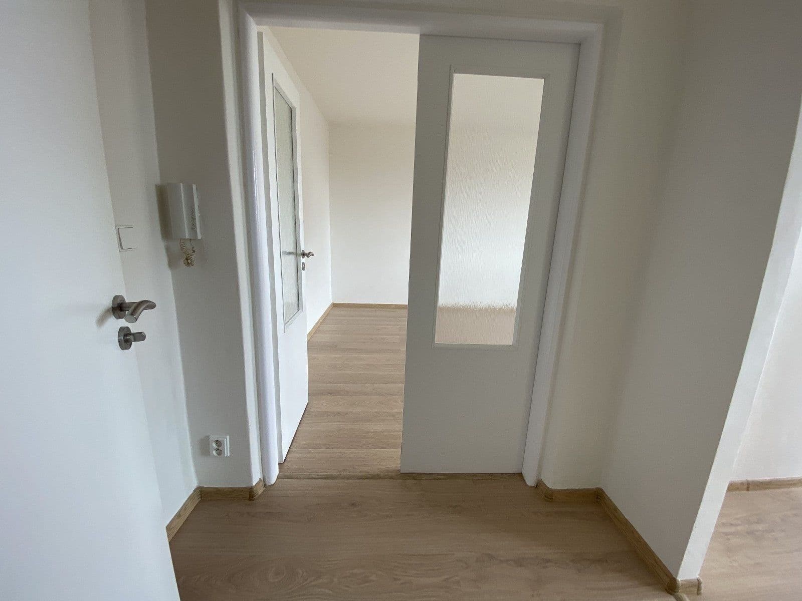 Pronájem bytu 1+kk 28 m², Marie Majerové, Frýdek-Místek, Moravskoslezský kraj Pronájem bytu 1+kk 28 m², Marie Majerové, Frýdek-Místek, Moravskoslezský kraj