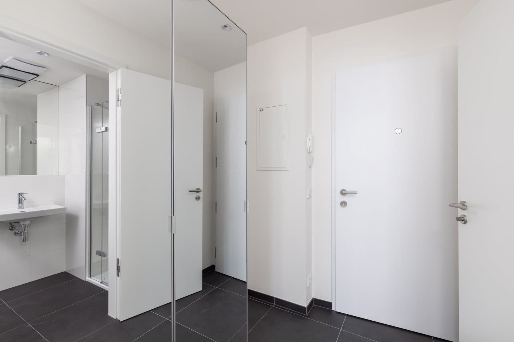 Pronájem bytu 1+kk 28 m², Maroldova, Praha, Praha Pronájem bytu 1+kk 28 m², Maroldova, Praha, Praha