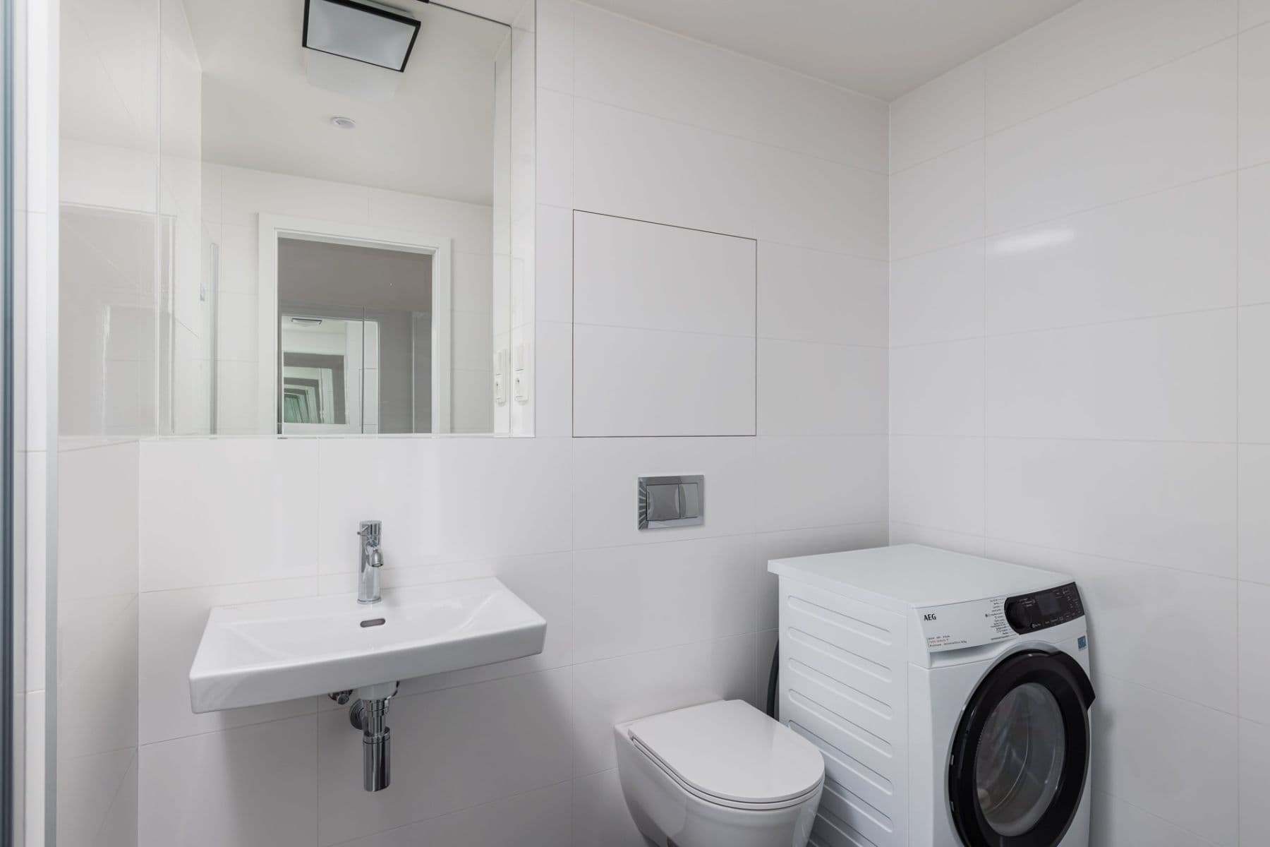 Pronájem bytu 1+kk 28 m², Maroldova, Praha, Praha Pronájem bytu 1+kk 28 m², Maroldova, Praha, Praha