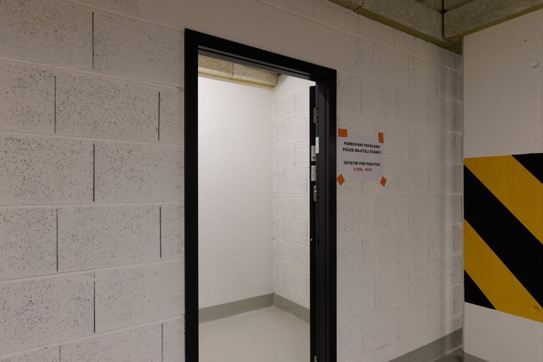 Pronájem bytu 2+kk 48 m², U průhonu, Praha, Praha Pronájem bytu 2+kk 48 m², U průhonu, Praha, Praha