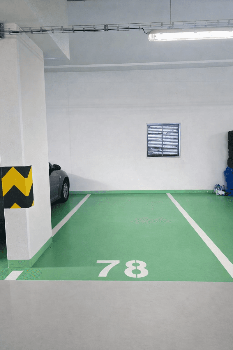 Pronájem garáže 12 m², Modrého, Praha, Praha Pronájem garáže 12 m², Modrého, Praha, Praha