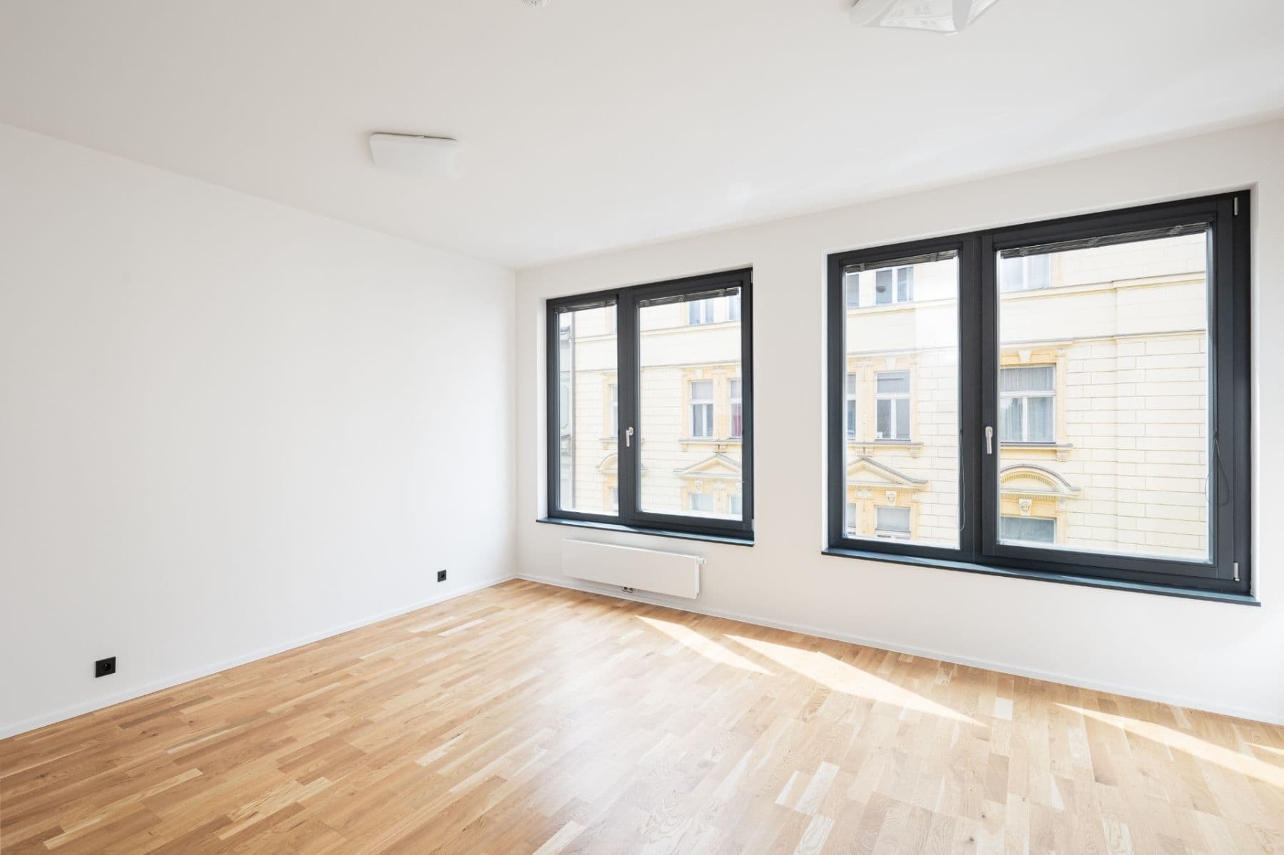 Pronájem bytu 1+kk 31 m², Grafická, Praha, Praha Pronájem bytu 1+kk 31 m², Grafická, Praha, Praha
