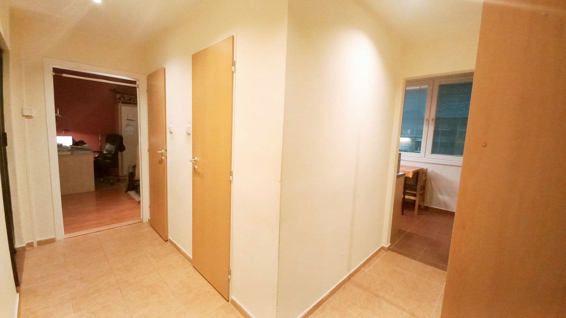 Pronájem bytu 3+1 72 m², Ke Strašnické, Praha, Praha Pronájem bytu 3+1 72 m², Ke Strašnické, Praha, Praha