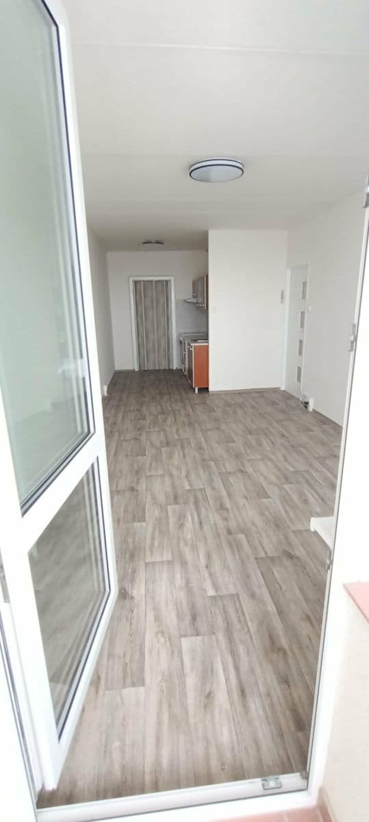 Pronájem bytu 2+kk 52 m², Kozmíkova, Praha, Praha Pronájem bytu 2+kk 52 m², Kozmíkova, Praha, Praha