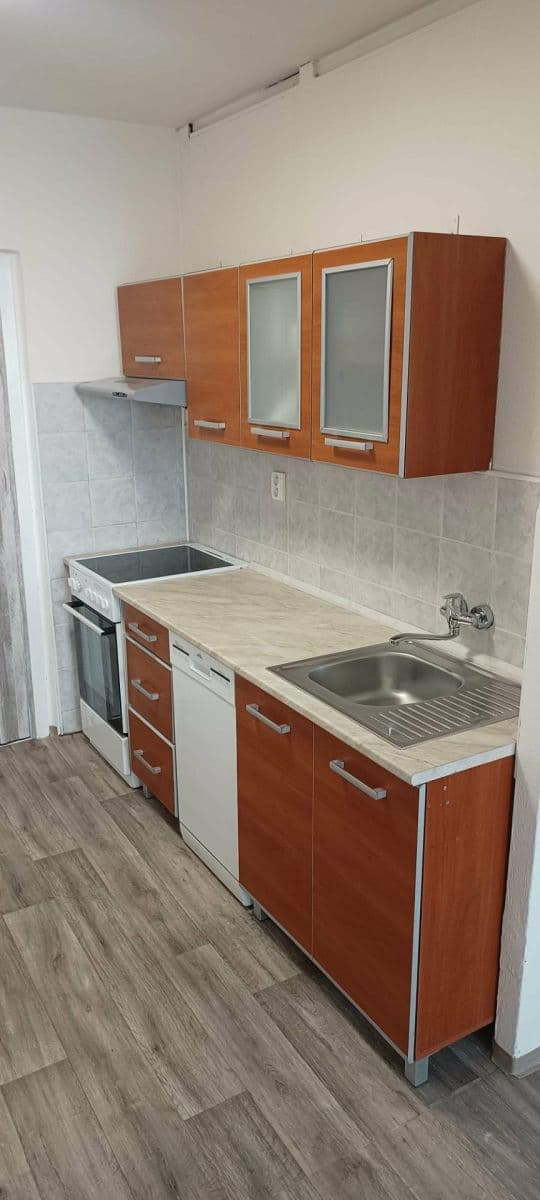 Pronájem bytu 2+kk 52 m², Kozmíkova, Praha, Praha Pronájem bytu 2+kk 52 m², Kozmíkova, Praha, Praha