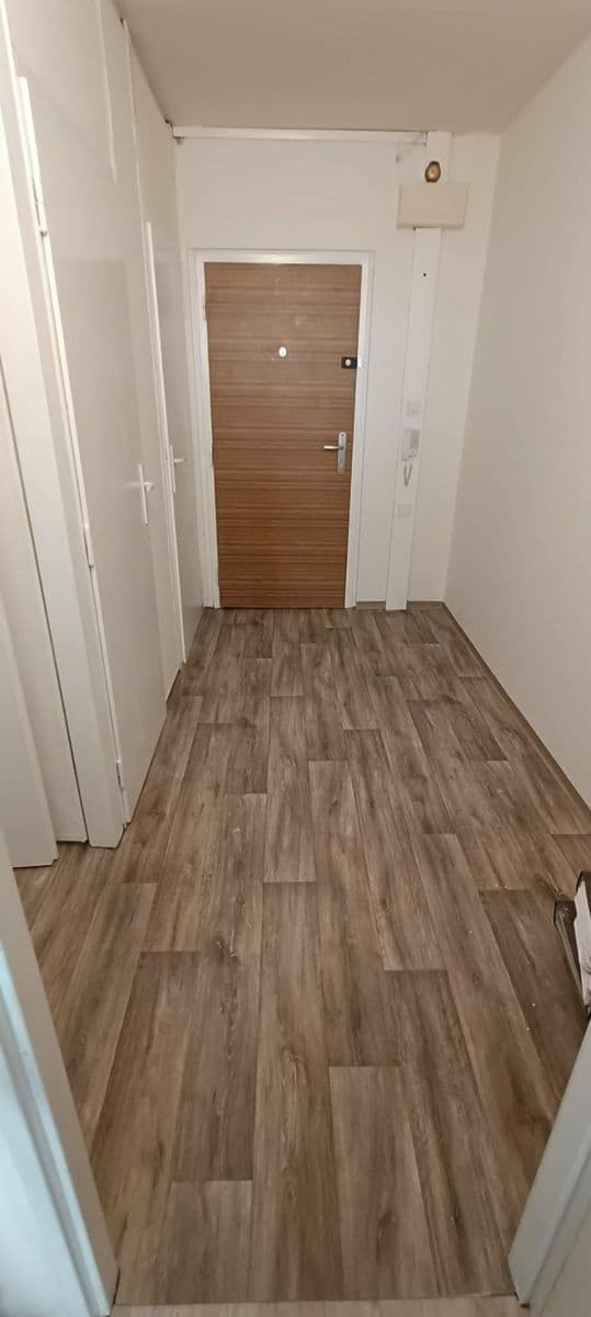 Pronájem bytu 2+kk 52 m², Kozmíkova, Praha, Praha Pronájem bytu 2+kk 52 m², Kozmíkova, Praha, Praha