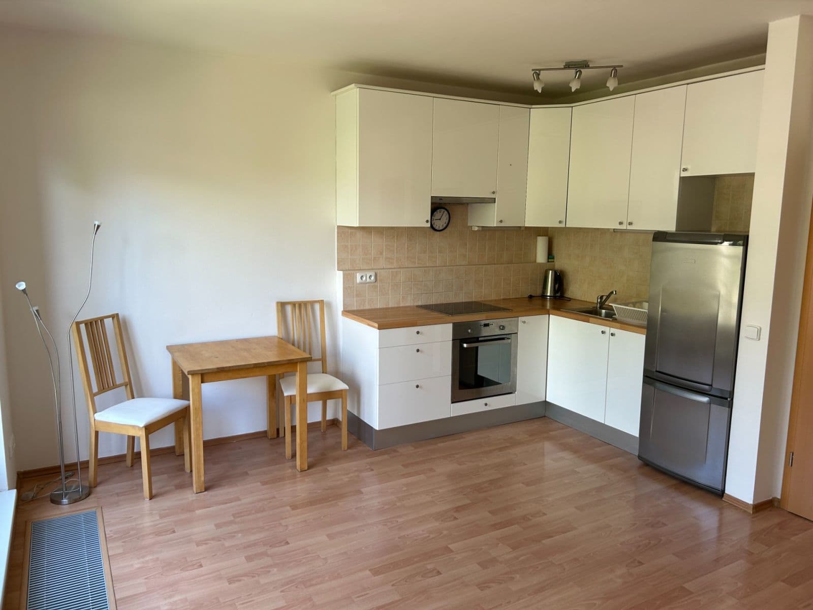 Pronájem bytu 2+kk 42 m², Neumannova, Praha, Praha Pronájem bytu 2+kk 42 m², Neumannova, Praha, Praha