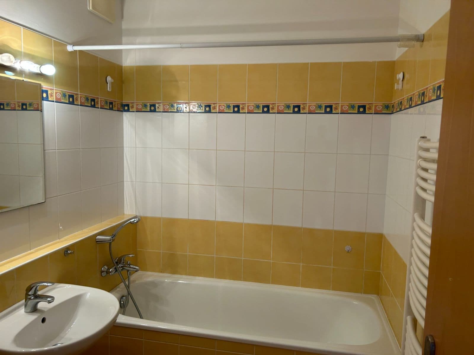 Pronájem bytu 2+kk 42 m², Neumannova, Praha, Praha Pronájem bytu 2+kk 42 m², Neumannova, Praha, Praha