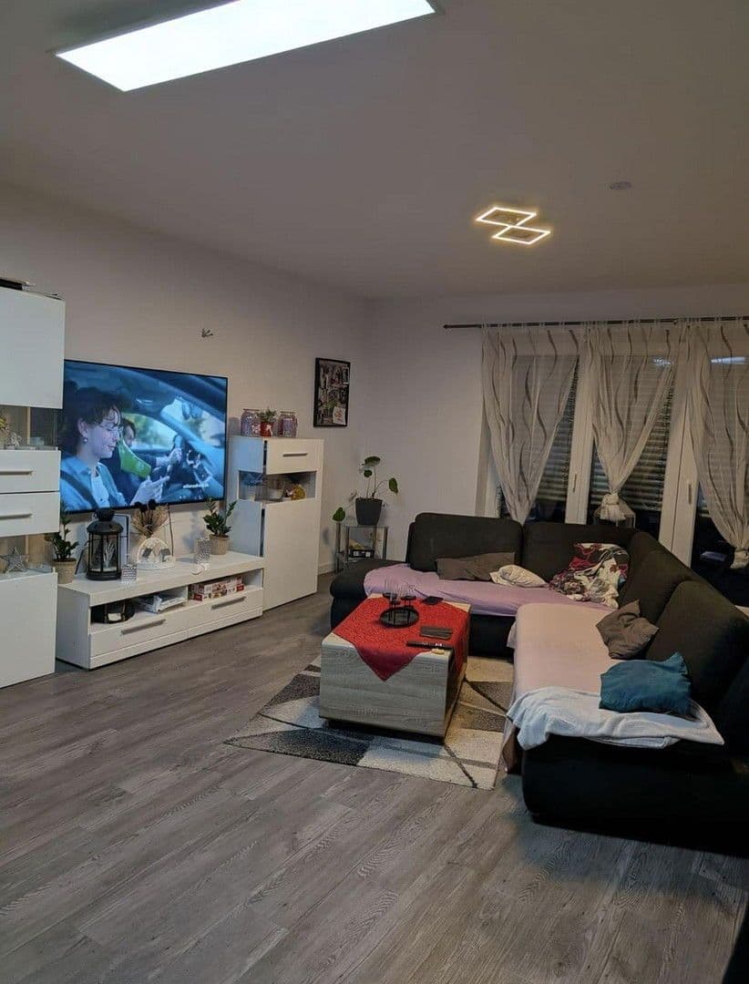 Pronájem domu 165 m², pozemek 418 m², Am Osterbruch 28 a, Hammah, Dolní Sasko Pronájem domu 165 m², pozemek 418 m², Am Osterbruch 28 a, Hammah, Dolní Sasko