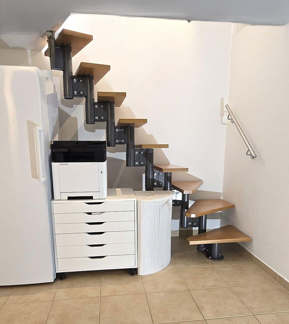 Prodej domu 100 m², pozemek 420 m², Lichterfelde, Berlín Prodej domu 100 m², pozemek 420 m², Lichterfelde, Berlín