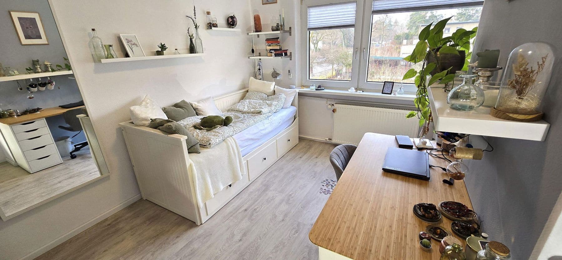 Prodej domu 100 m², pozemek 420 m², Lichterfelde, Berlín Prodej domu 100 m², pozemek 420 m², Lichterfelde, Berlín