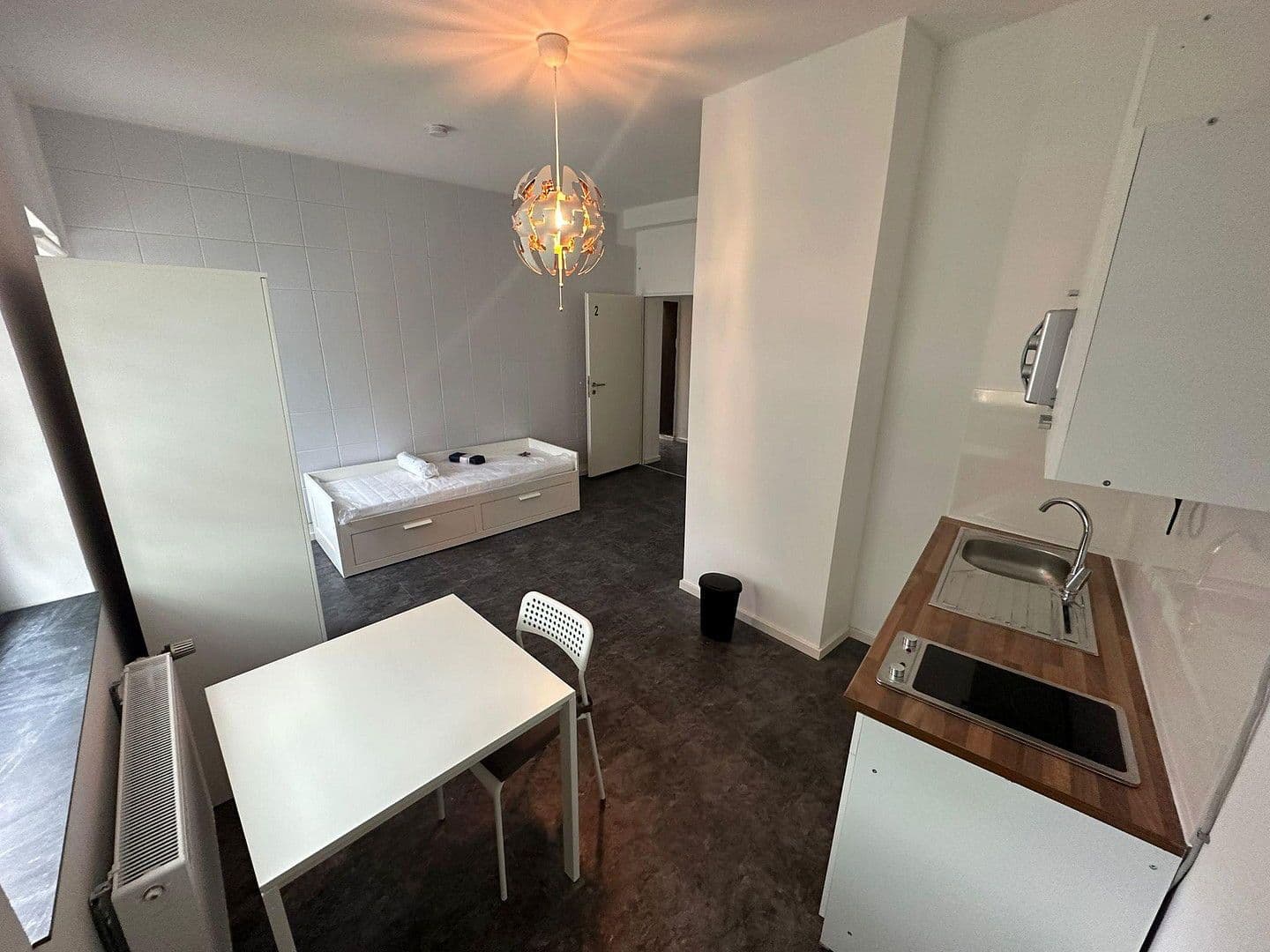 Pronájem bytu 1+1 24 m², Johannisthaler Chaussee 433, Berlin, Berlín Pronájem bytu 1+1 24 m², Johannisthaler Chaussee 433, Berlin, Berlín