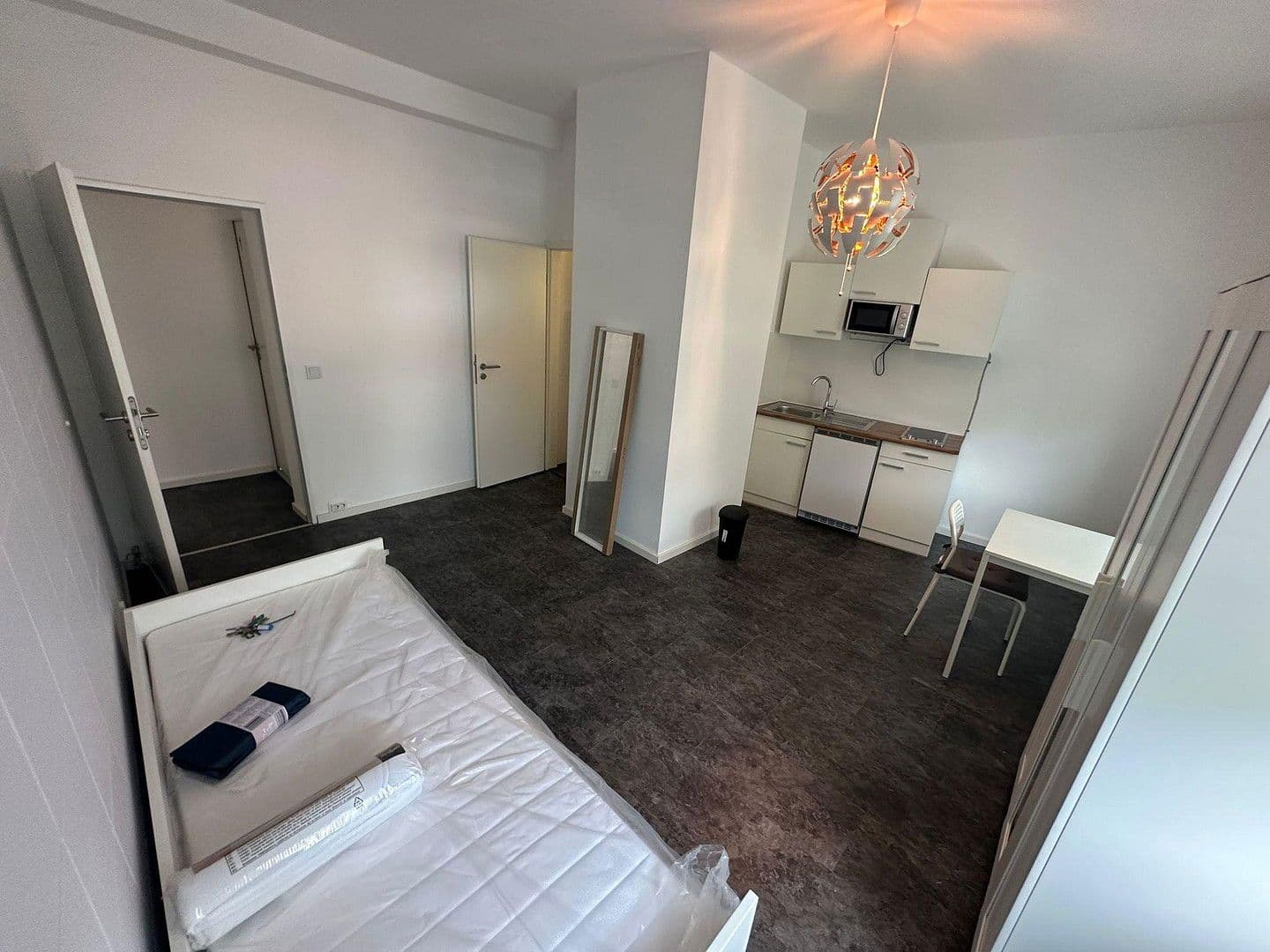 Pronájem bytu 1+1 24 m², Johannisthaler Chaussee 433, Berlin, Berlín Pronájem bytu 1+1 24 m², Johannisthaler Chaussee 433, Berlin, Berlín