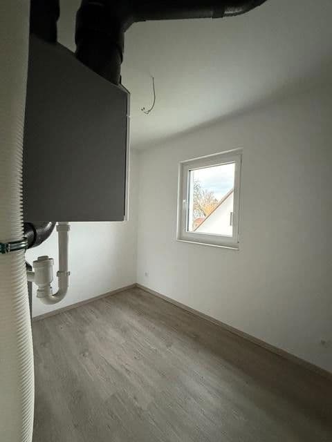 Prodej bytu 3+1 83 m², Bremer Str 53, Berlin, Berlín Prodej bytu 3+1 83 m², Bremer Str 53, Berlin, Berlín