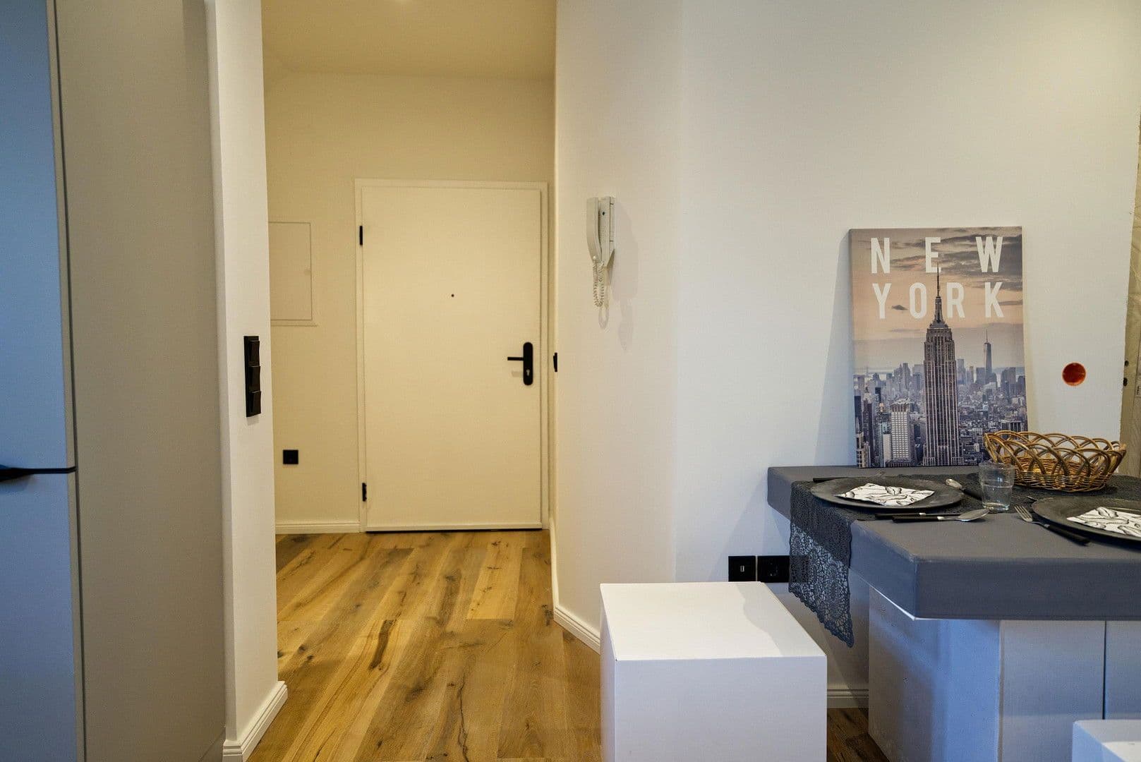 Pronájem bytu 3+1 82 m², Barbarossastraße 86, Chemnitz, Sasko Pronájem bytu 3+1 82 m², Barbarossastraße 86, Chemnitz, Sasko