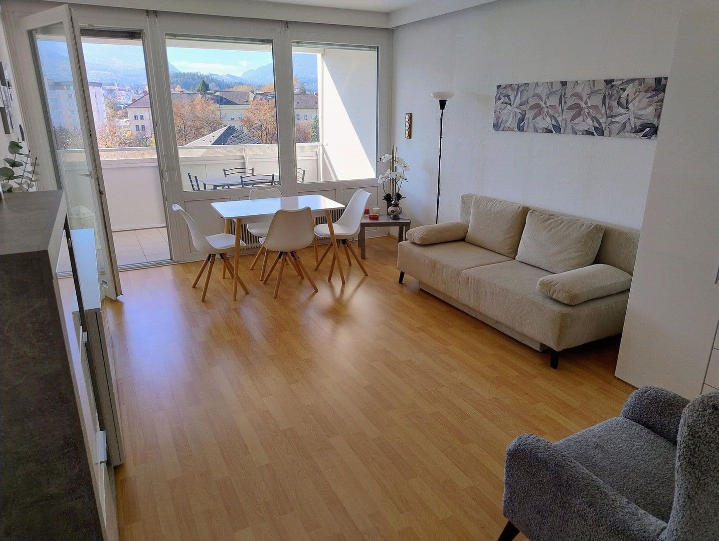 Pronájem bytu 1+1 35 m², Villach, Korutany Pronájem bytu 1+1 35 m², Villach, Korutany
