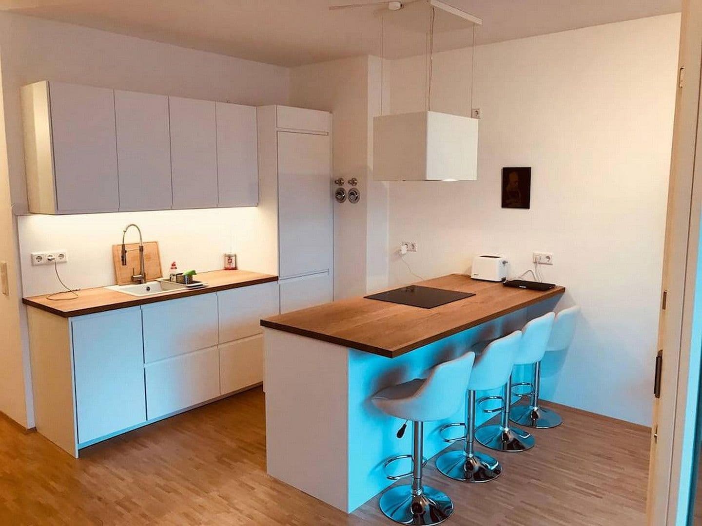 Pronájem bytu 2+1 55 m², Am Köllnischen Park 2, Berlin, Berlín Pronájem bytu 2+1 55 m², Am Köllnischen Park 2, Berlin, Berlín