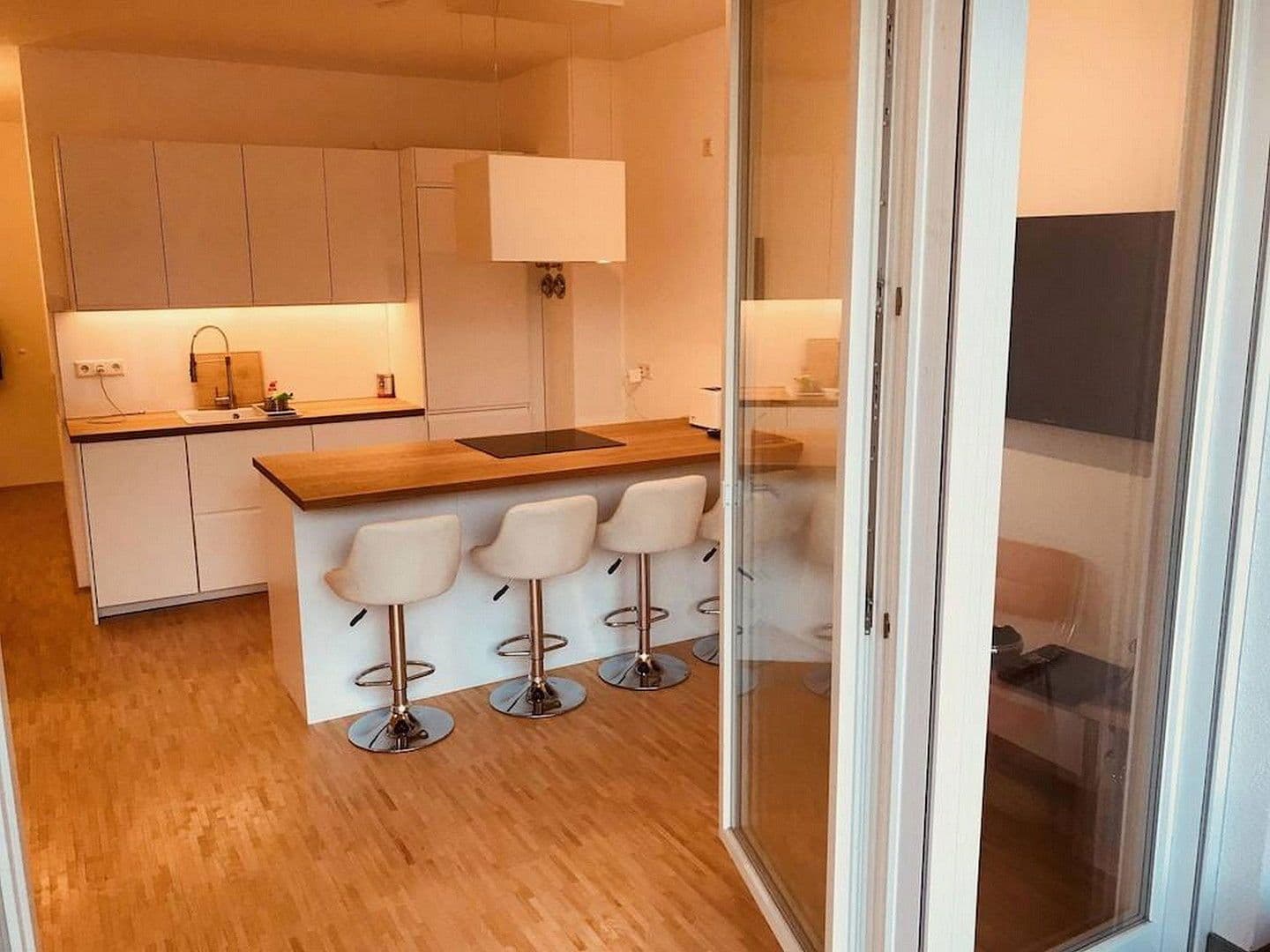 Pronájem bytu 2+1 55 m², Am Köllnischen Park 2, Berlin, Berlín Pronájem bytu 2+1 55 m², Am Köllnischen Park 2, Berlin, Berlín