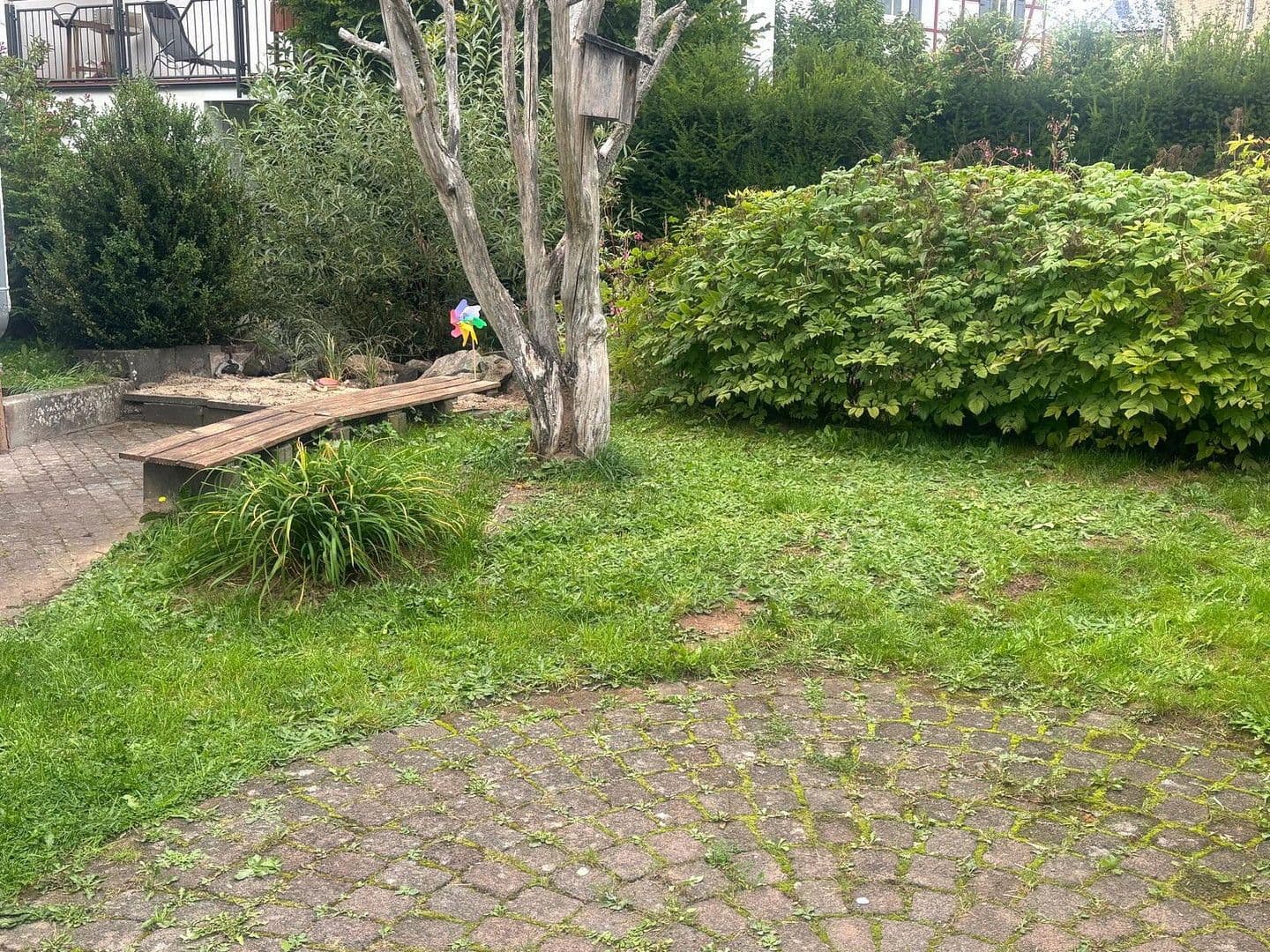 Prodej domu 232 m², pozemek 473 m², Poppenhausen (Wasserkuppe), Hessen Prodej domu 232 m², pozemek 473 m², Poppenhausen (Wasserkuppe), Hessen