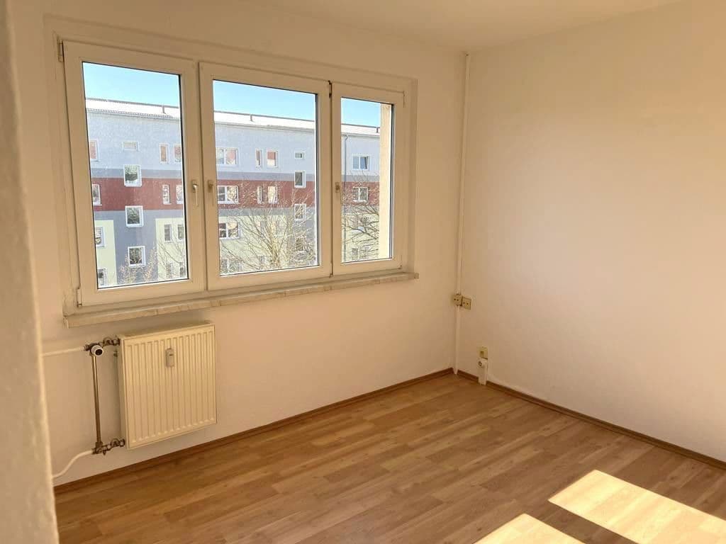 Pronájem bytu 4+1 71 m², Brunnenstraße 16, Bad Düben, Sasko Pronájem bytu 4+1 71 m², Brunnenstraße 16, Bad Düben, Sasko