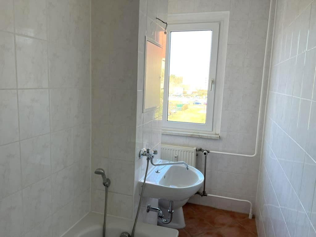 Pronájem bytu 4+1 71 m², Brunnenstraße 16, Bad Düben, Sasko Pronájem bytu 4+1 71 m², Brunnenstraße 16, Bad Düben, Sasko