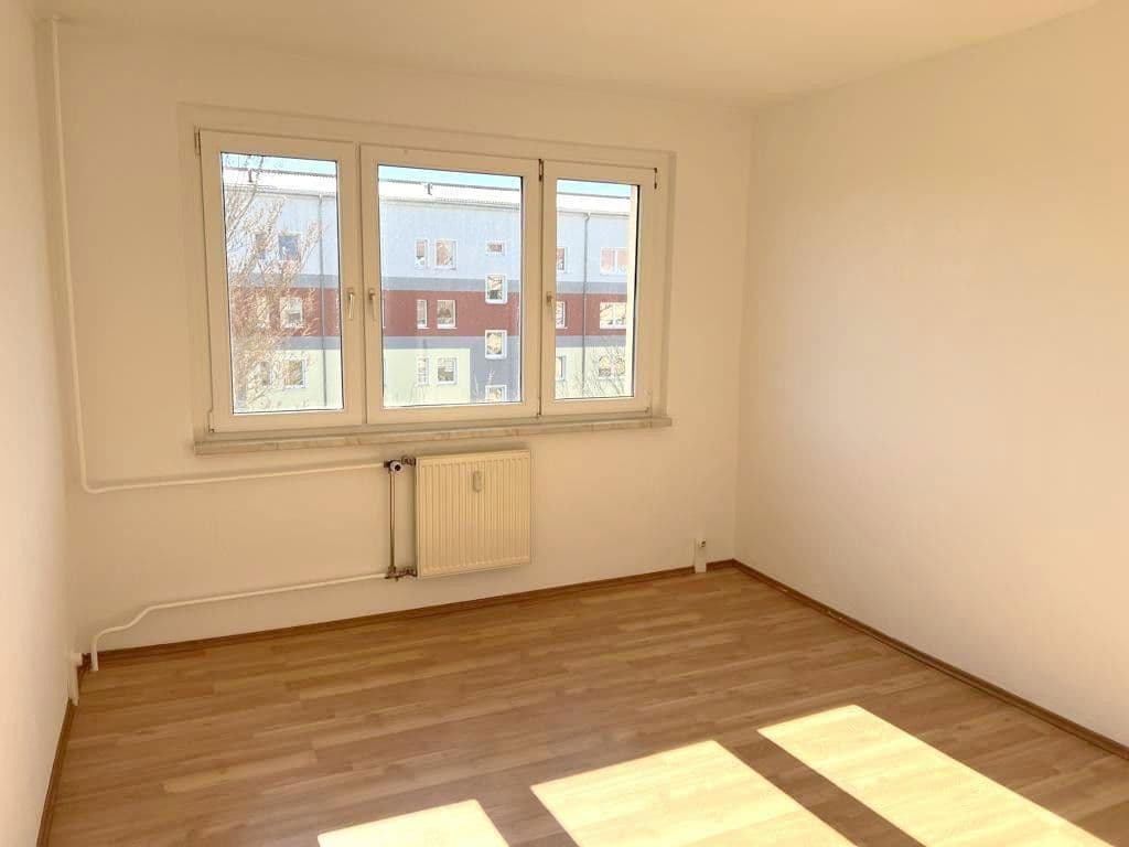 Pronájem bytu 4+1 71 m², Brunnenstraße 16, Bad Düben, Sasko Pronájem bytu 4+1 71 m², Brunnenstraße 16, Bad Düben, Sasko