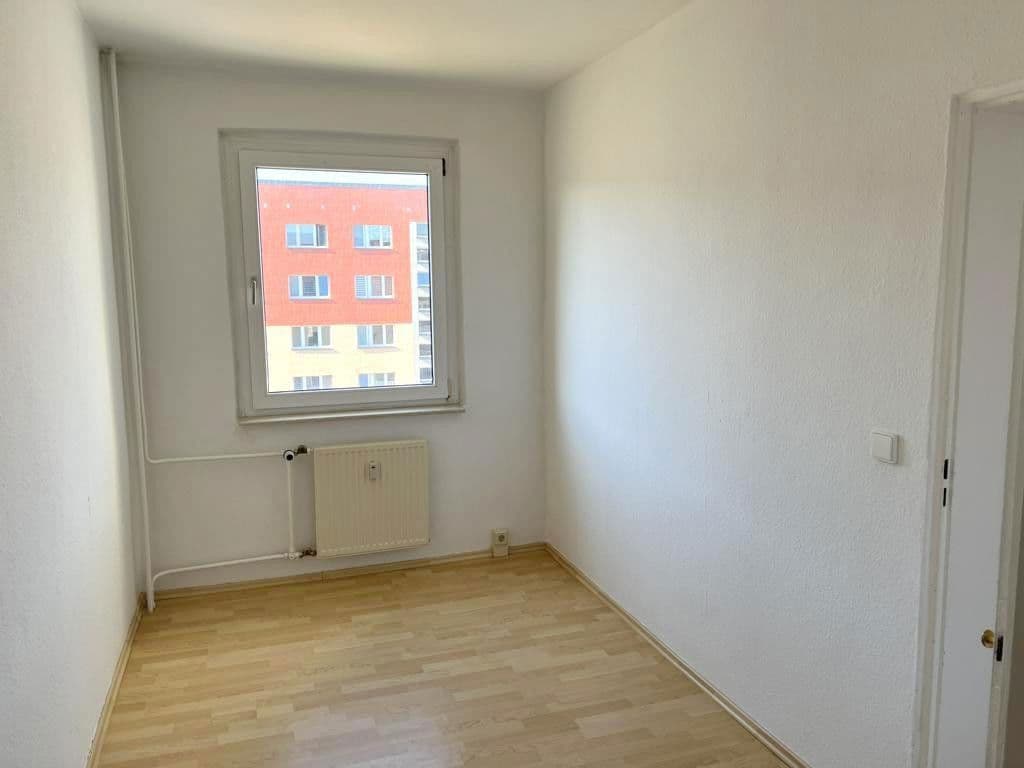 Pronájem bytu 4+1 71 m², Brunnenstraße 16, Bad Düben, Sasko Pronájem bytu 4+1 71 m², Brunnenstraße 16, Bad Düben, Sasko