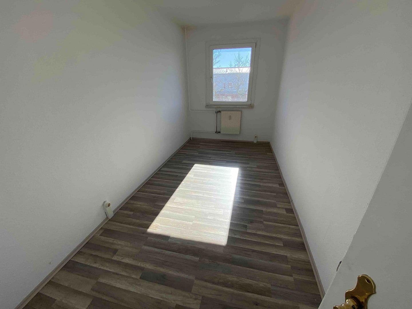 Pronájem bytu 4+1 71 m², Brunnenstraße 16, Bad Düben, Sasko Pronájem bytu 4+1 71 m², Brunnenstraße 16, Bad Düben, Sasko