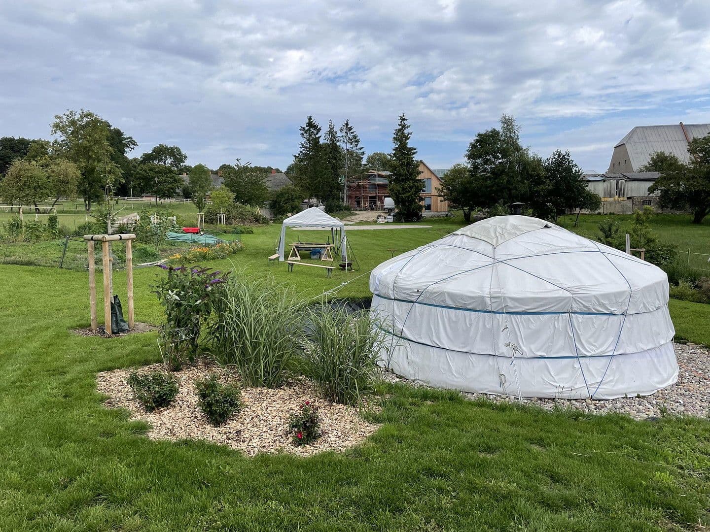 Pronájem bytu 4+kk 140 m², Madsow 19-22, Neuburg, Mecklenburg-Vorpommern Pronájem bytu 4+kk 140 m², Madsow 19-22, Neuburg, Mecklenburg-Vorpommern