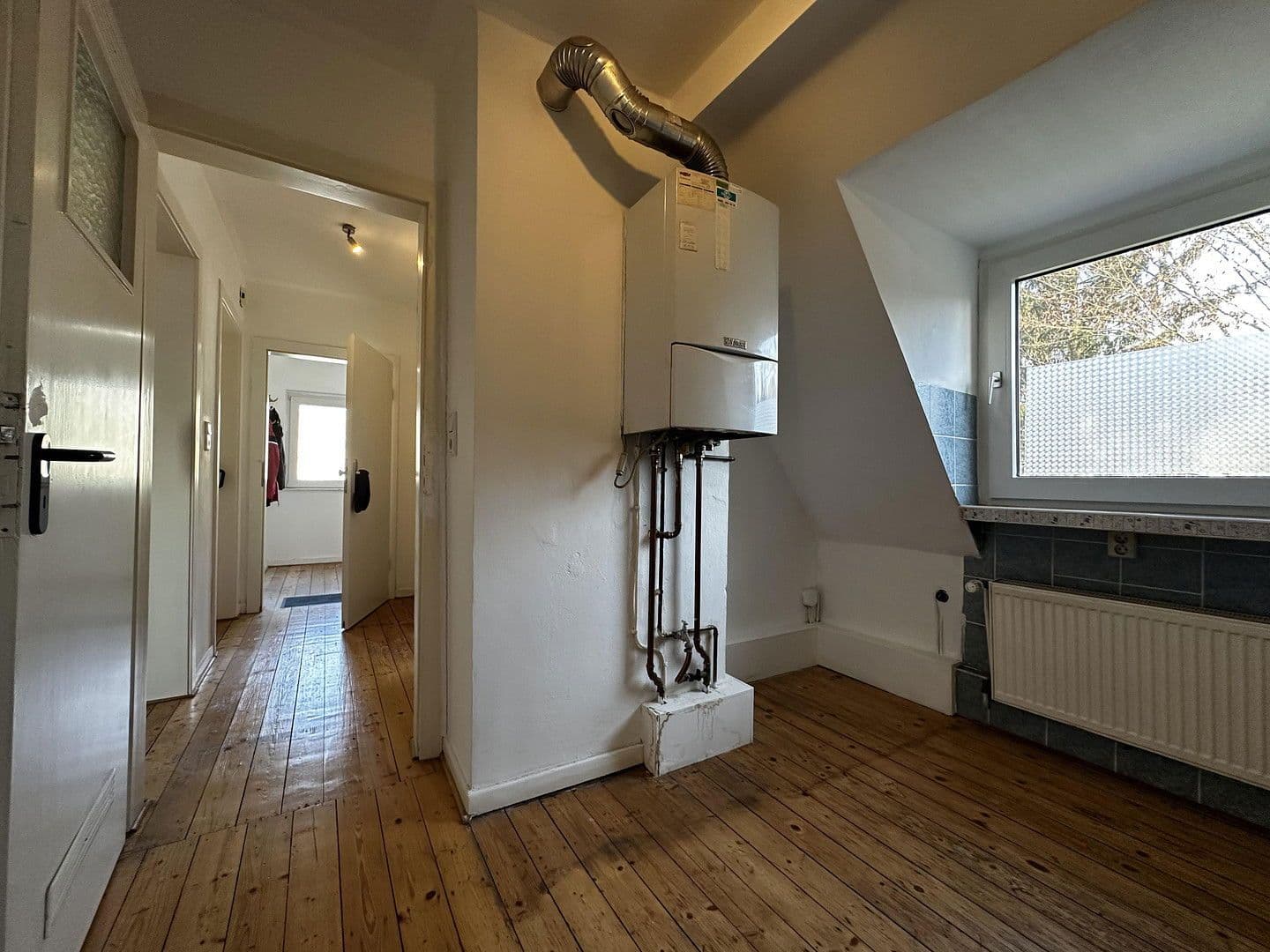 Prodej domu 141 m², pozemek 498 m², Am Feuerschlößchen 10, Bad Honnef, Severní Porýní-Vestfálsko Prodej domu 141 m², pozemek 498 m², Am Feuerschlößchen 10, Bad Honnef, Severní Porýní-Vestfálsko