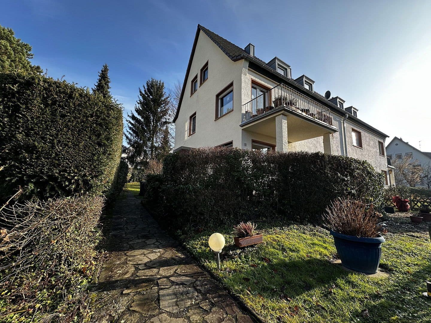 Prodej domu 141 m², pozemek 498 m², Am Feuerschlößchen 10, Bad Honnef, Severní Porýní-Vestfálsko Prodej domu 141 m², pozemek 498 m², Am Feuerschlößchen 10, Bad Honnef, Severní Porýní-Vestfálsko