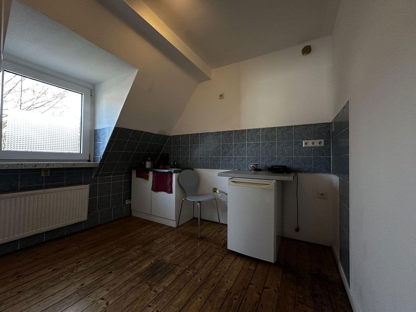 Prodej domu 141 m², pozemek 498 m², Am Feuerschlößchen 10, Bad Honnef, Severní Porýní-Vestfálsko Prodej domu 141 m², pozemek 498 m², Am Feuerschlößchen 10, Bad Honnef, Severní Porýní-Vestfálsko