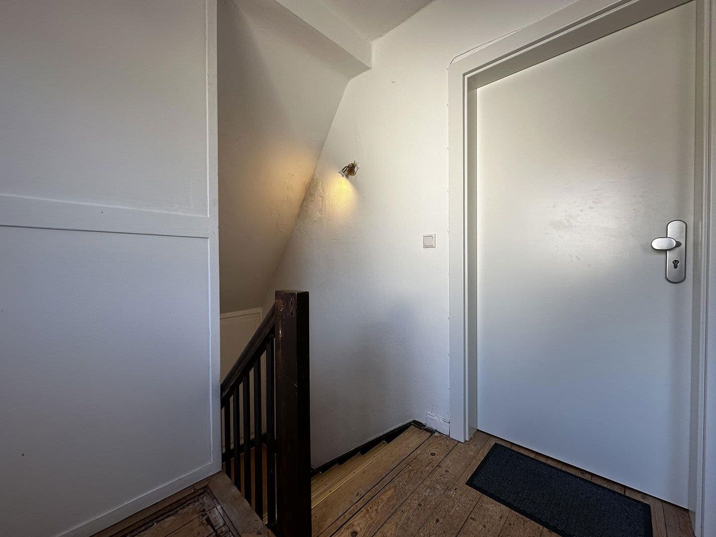 Prodej domu 141 m², pozemek 498 m², Am Feuerschlößchen 10, Bad Honnef, Severní Porýní-Vestfálsko Prodej domu 141 m², pozemek 498 m², Am Feuerschlößchen 10, Bad Honnef, Severní Porýní-Vestfálsko