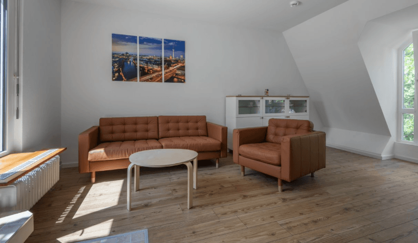 Pronájem bytu 3+1 86 m², Berlin, Berlín Pronájem bytu 3+1 86 m², Berlin, Berlín