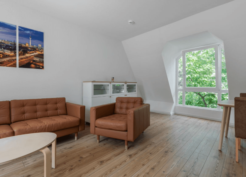 Pronájem bytu 3+1 86 m², Berlin, Berlín Pronájem bytu 3+1 86 m², Berlin, Berlín